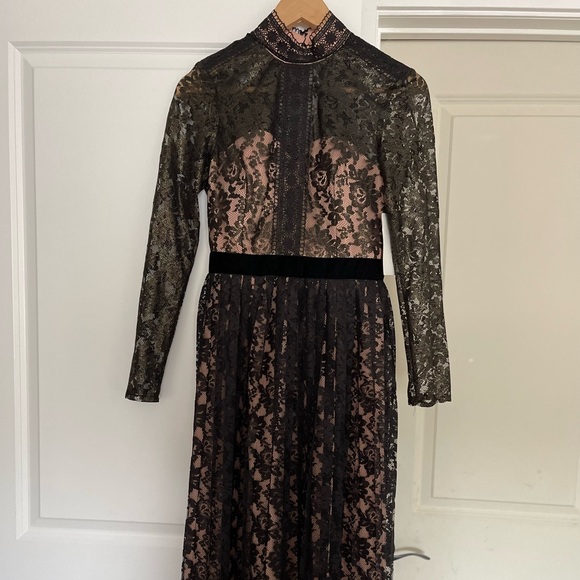 Little mistress Allover cutwork lace - Picture 7 of 7